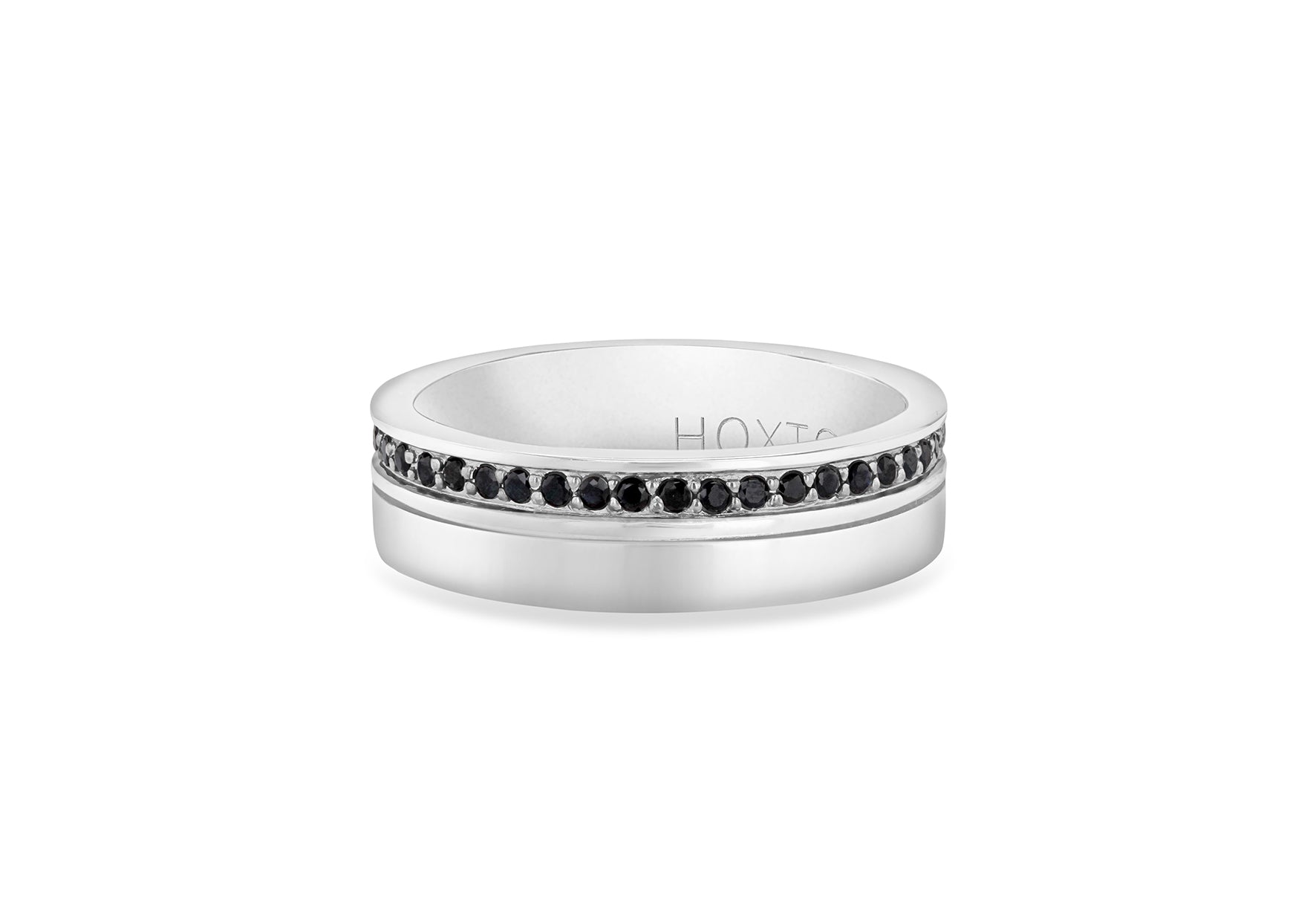 Hoxton London Men's Sterling Silver Black Sapphire Set Ring