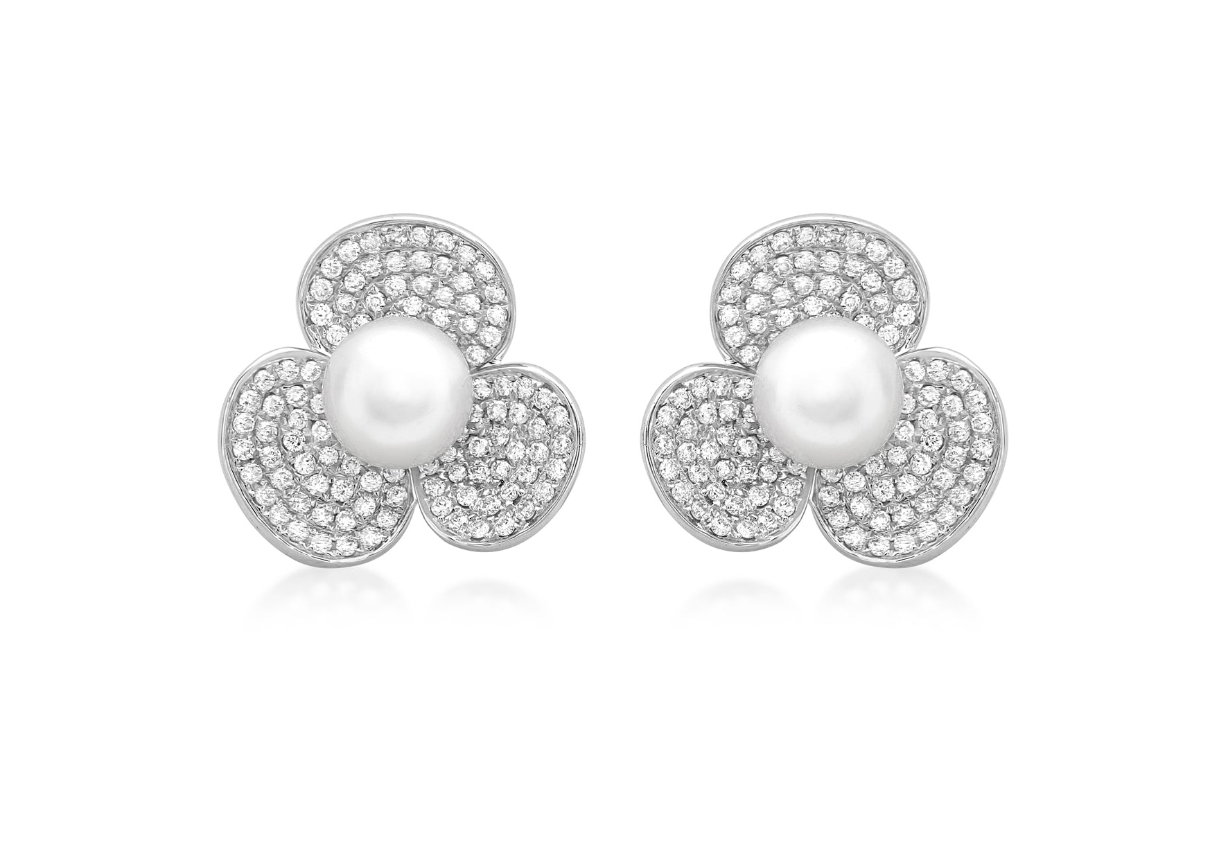 18ct White Gold 0.90t Diamond and Pearl Flower Stud Earrings