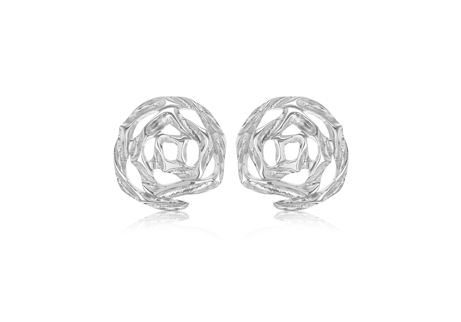 SILVER SWIRL STUD EARRing